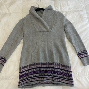 Athleta knit sweater size S